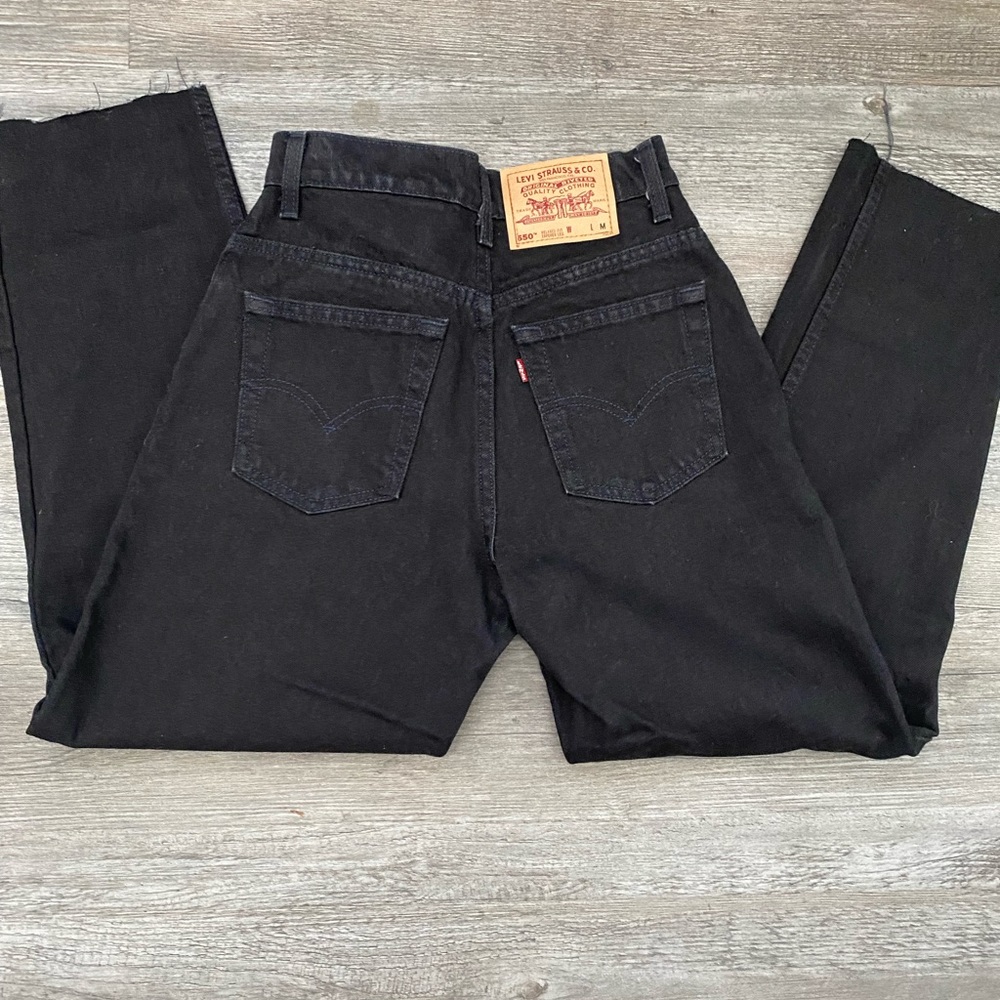 Levi’s 550 high rise jeans